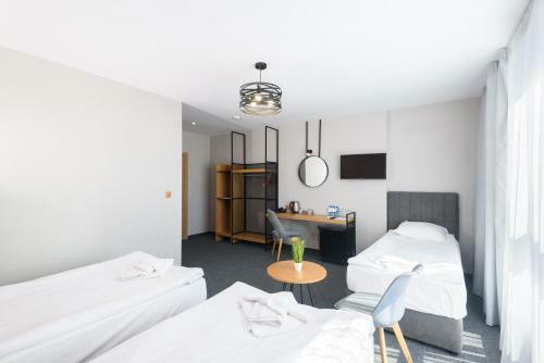 Avenue Hotel Deluxe