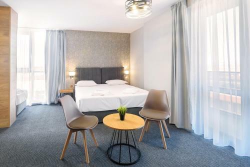 Avenue Hotel Deluxe