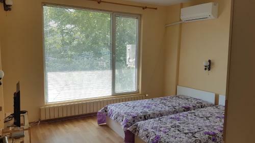 Hostal Rosarium Residence Guest House
