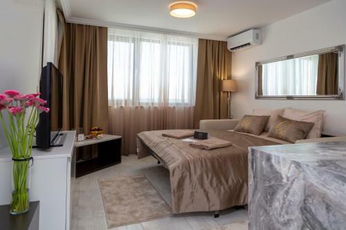 Hotel Onyx Beach Residence - Free Parking & Beach Access