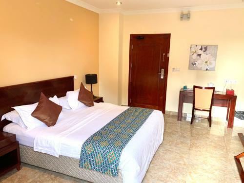 Livingstone Hotel