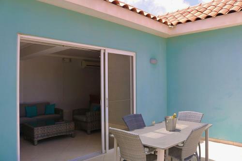Apartamento Seaview Shark At Den Laman