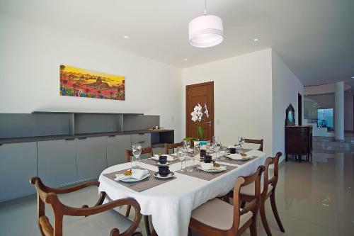 Hostal Cliffside Cap Ferrat Boutique Hotel