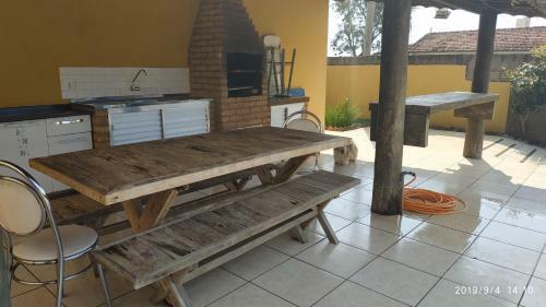 Casa Com Piscina Brotas/patrim�nio.