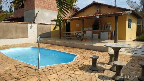 Casa Com Piscina Brotas/patrim�nio.