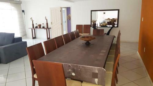 Casa Ampla Com Piscina, Sal�o de Jogos E Wi-fi