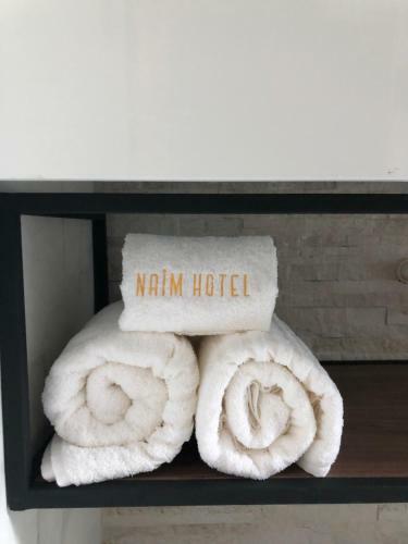Naim Hotel