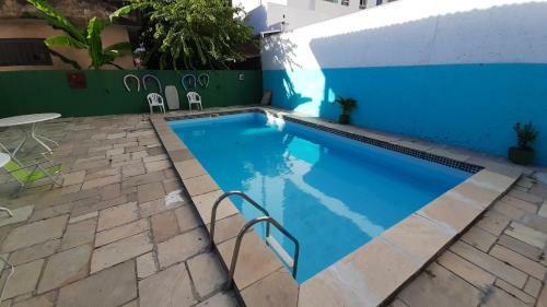 Hostal Regiane Beach Pousada Hostel
