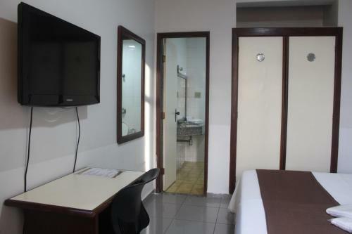 Hotel Oscar Econ�mico