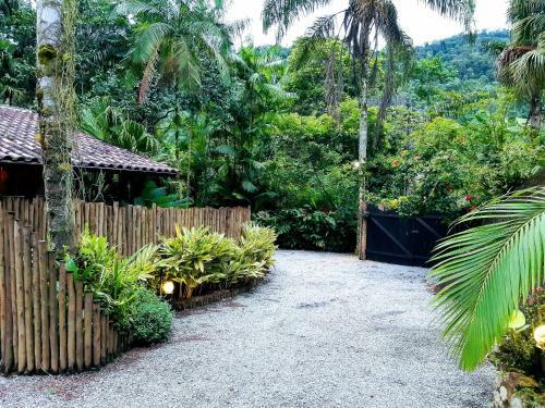 Hostal Casa Hotel Para�so Paraty