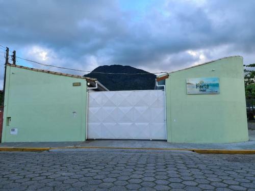 Su�tes Porto Hostel Peru�be