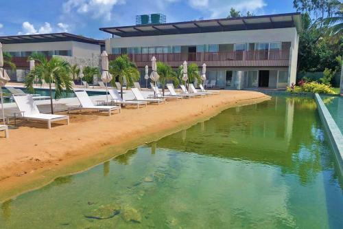 Apartamento Qavi - �le de Pipa - Flat Com Piscina Privativa #105a