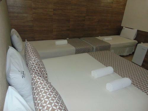 Hostal Pousada La Luna Dos Pireneus -