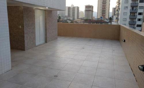 Apartamento Na Ocian 100m Da Praia.