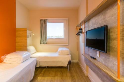 Hotel Ibis Budget Ribeir�o Preto Vila Do Golf
