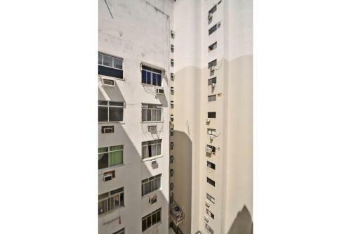 Apartamento Studio Moderno E Silencioso No Posto 2 Em Copacabana!