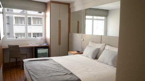 Hotel Atl�ntico Travel Copacabana