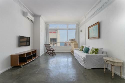 Apartamento Grande Copa Vista Mar
