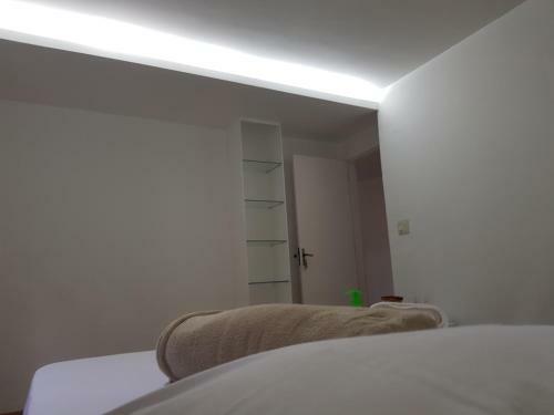 Quarto Privativo Em Condominio