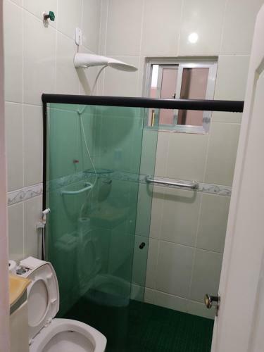 Casa 3 Quartos Com Churrasqueira E Chuveir�o