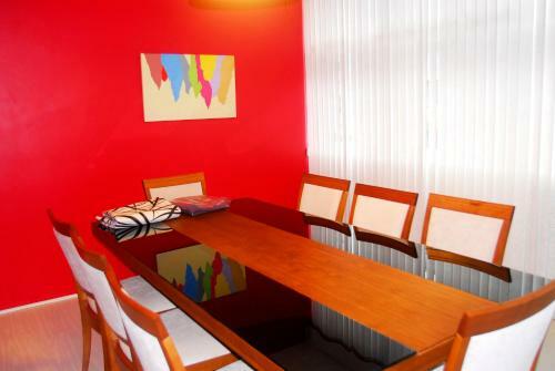 Copacabana Apartment, 30 Mts. From The Beach