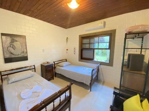 Casa Azal�ia A 300m Da Praia de Camburi