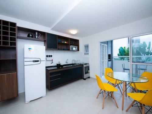 Apartamento Varanda Gourmet, Wifi E Piscinas Em Ubatuba