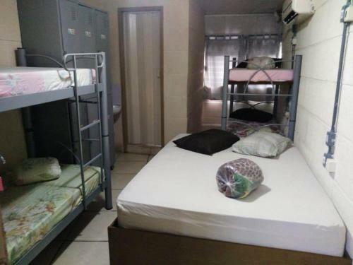Hotel Hostel Vila Vr