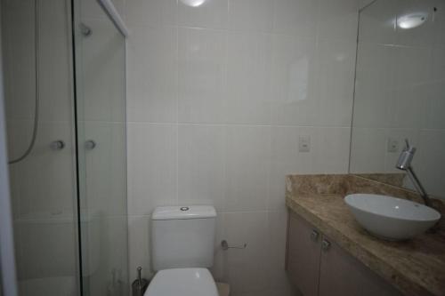 Apartamento L098 - Residencial Athenas 204