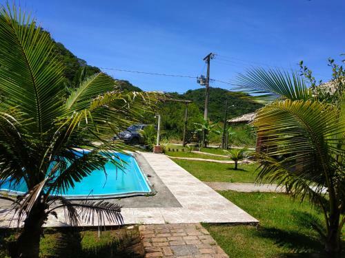Casa de Campo Com Piscina Na Praia Em Mariscal-sc - Um Ref�gio