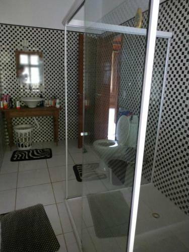 Casa de Campo Com Piscina Na Praia Em Mariscal-sc - Um Ref�gio