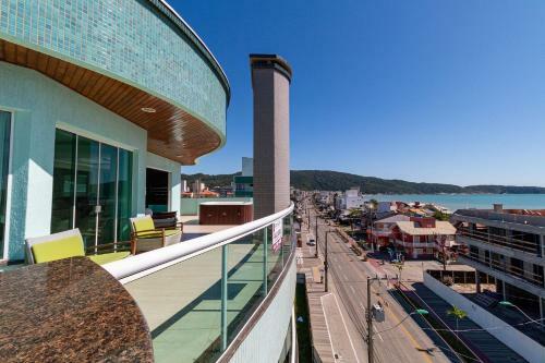 Aluguel Apartamento 4 Su�tes Com Jacuzzi Bombas Sc