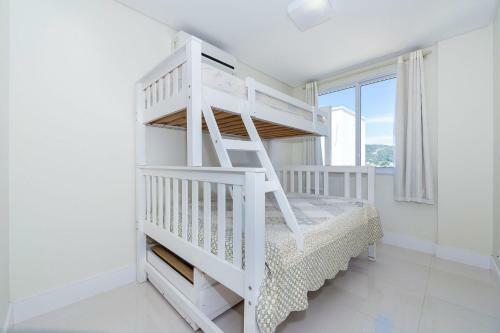 Aluguel Apartamento 3 Quartos Sendo 1 Su�te Bombas Sc
