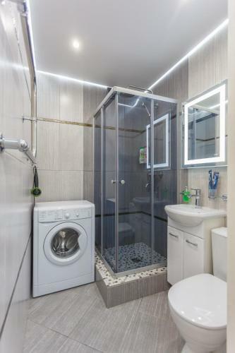 Apartment Dom Kino