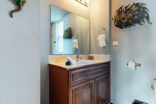 Suite F203 @ Mara Laguna