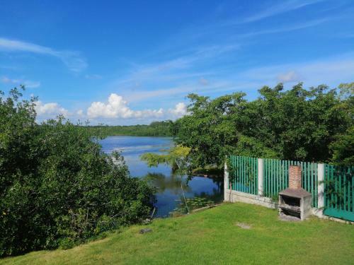 Hotel Tur�stica Laguna Encantada
