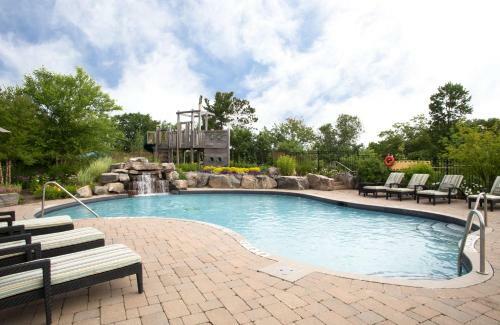 Hotel Muskoka Bay Resort