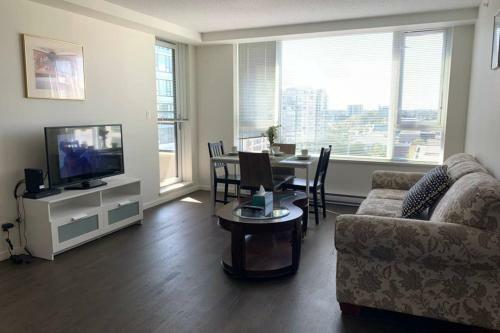 Apartamento Richmond Close Skytrain 2br By D&c