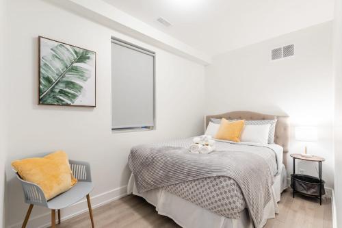 New - 3br Luxury Apartment - Near High Park!