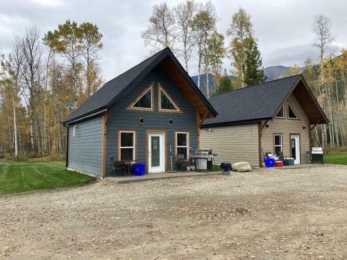 Cougar Mountain Cabin Rentals