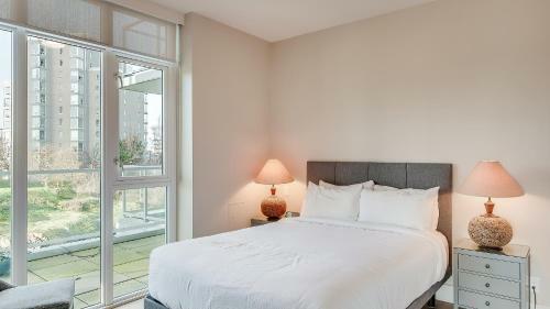 *prestigious Promontory 2 Bedroom W/ocean Views