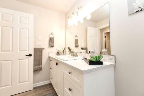 Lovely Cottage By The Clty