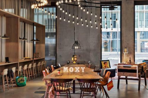 Hotel Moxy Bern Expo