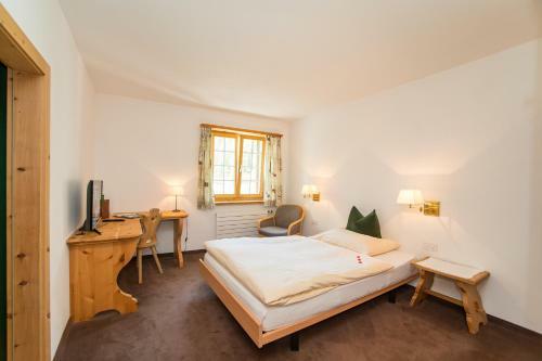 Hotel Sonne Fex Alpine Hideaway