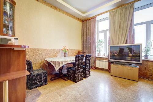 Apartment On Suvorovskiy
