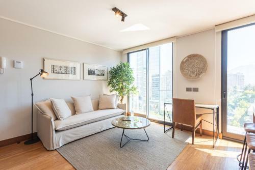 Apartamento Uptown Luxe - Studio, Parking, Wifi, Pool & Metro