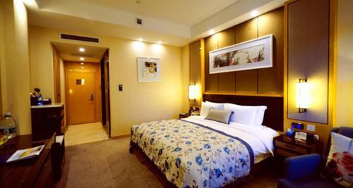 Beijing Yun-zen Jinling Lotus Hotel