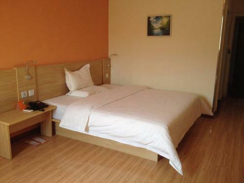 Hotel 7days Inn Bozhou Railway Station