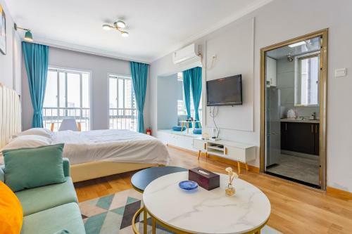 Sunshine City View Apartment