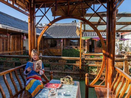 Hotel Ancient Town Er'quan Guesthouse